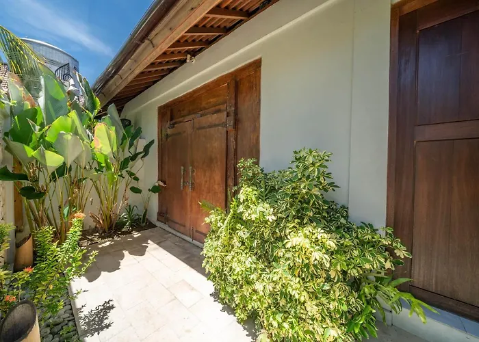 Teman - Luxury 4br In - Huge Pool * Seminyak