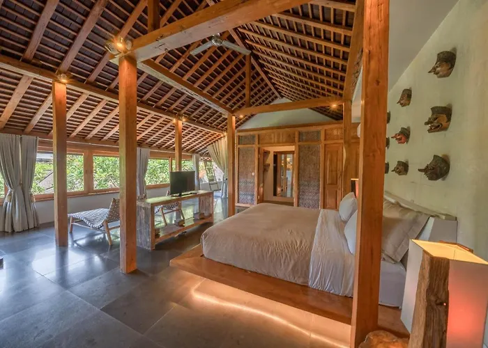 Villa Teman - Luxury 4br In - Huge Pool *
