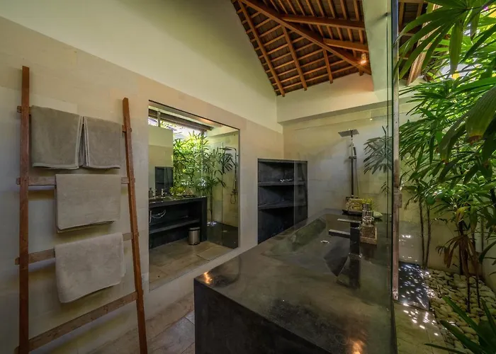 Teman - Luxury 4br In - Huge Pool Villa