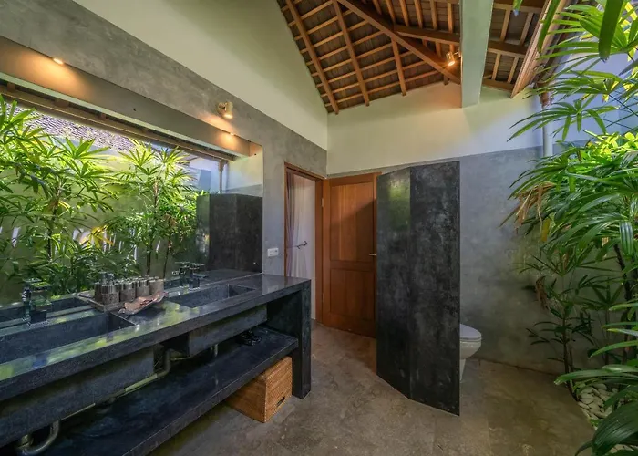 Teman - Luxury 4br In - Huge Pool