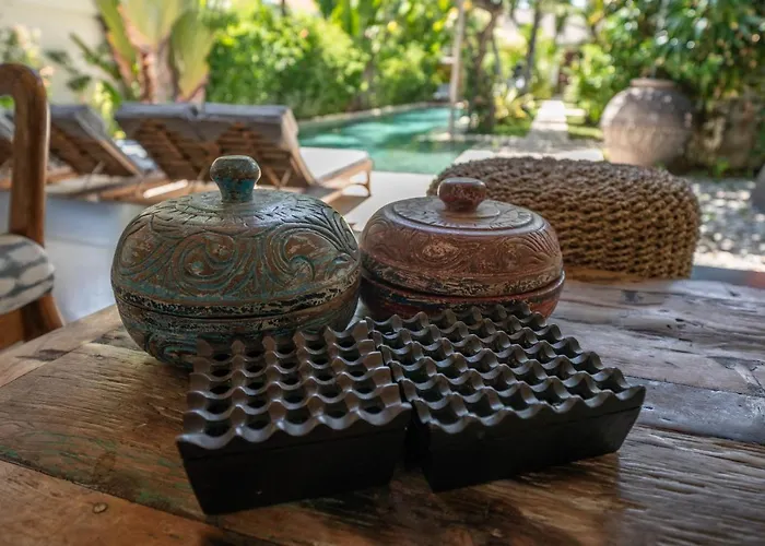 Teman - Luxury 4br In - Huge Pool Seminyak